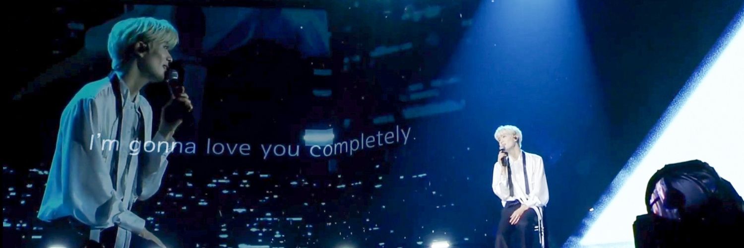zeauroraa's profile banner image