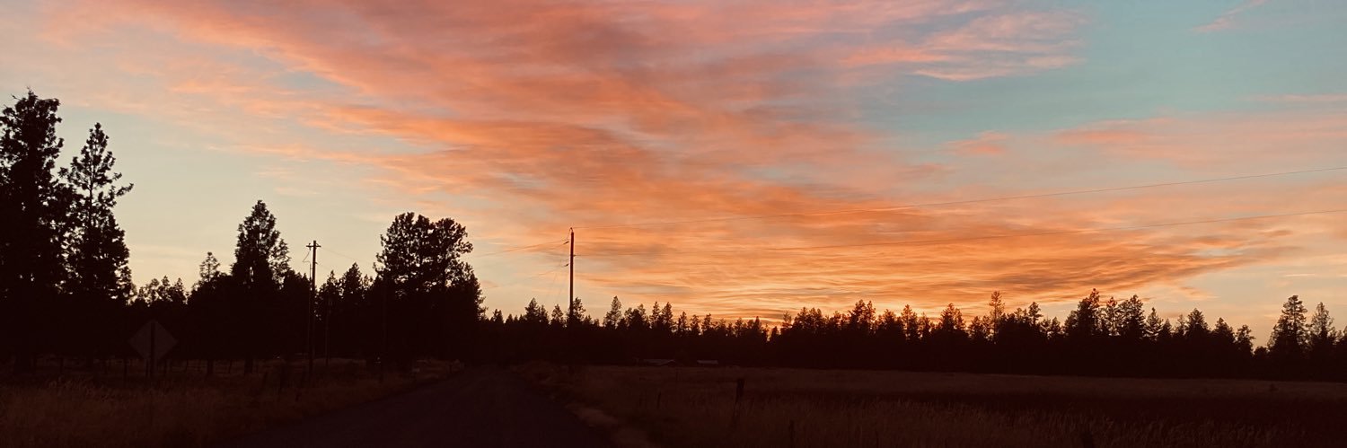 tuckred's profile banner image