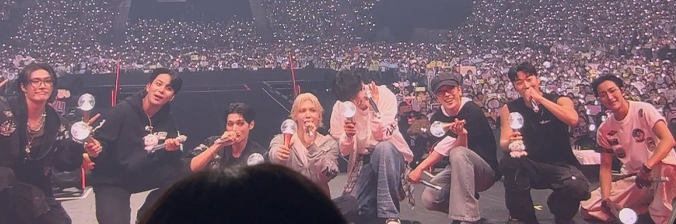 young_w0's profile banner image