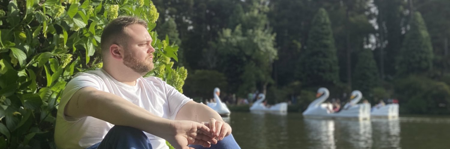 gbenderz's profile banner image