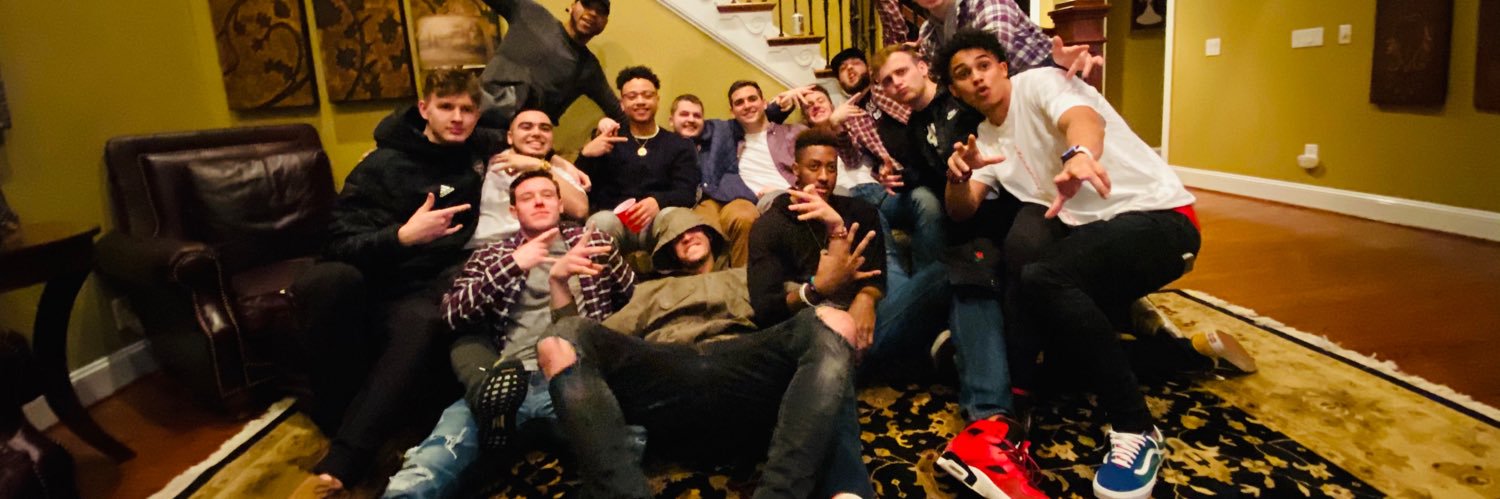 J_rob1018's profile banner image