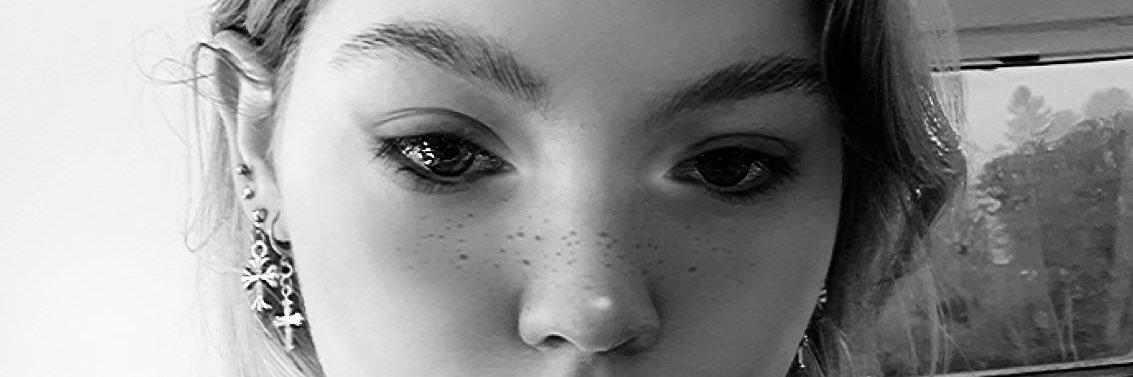 Anne44266141's profile banner image