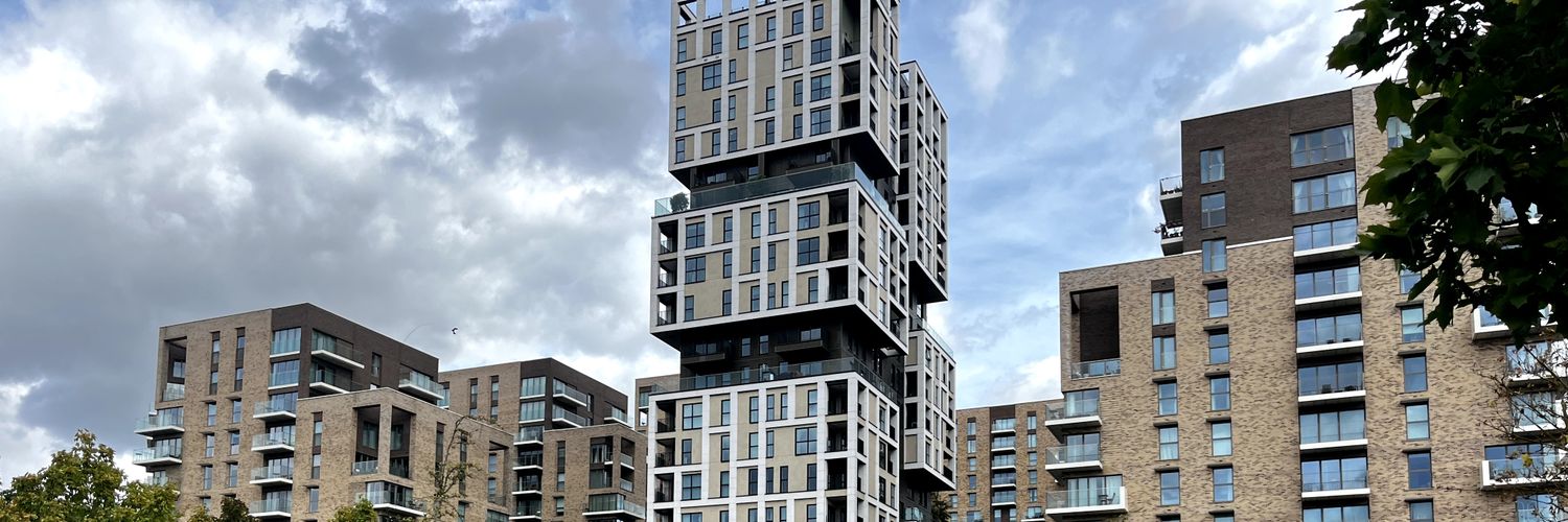 Lewis Hurst 🌹 banner