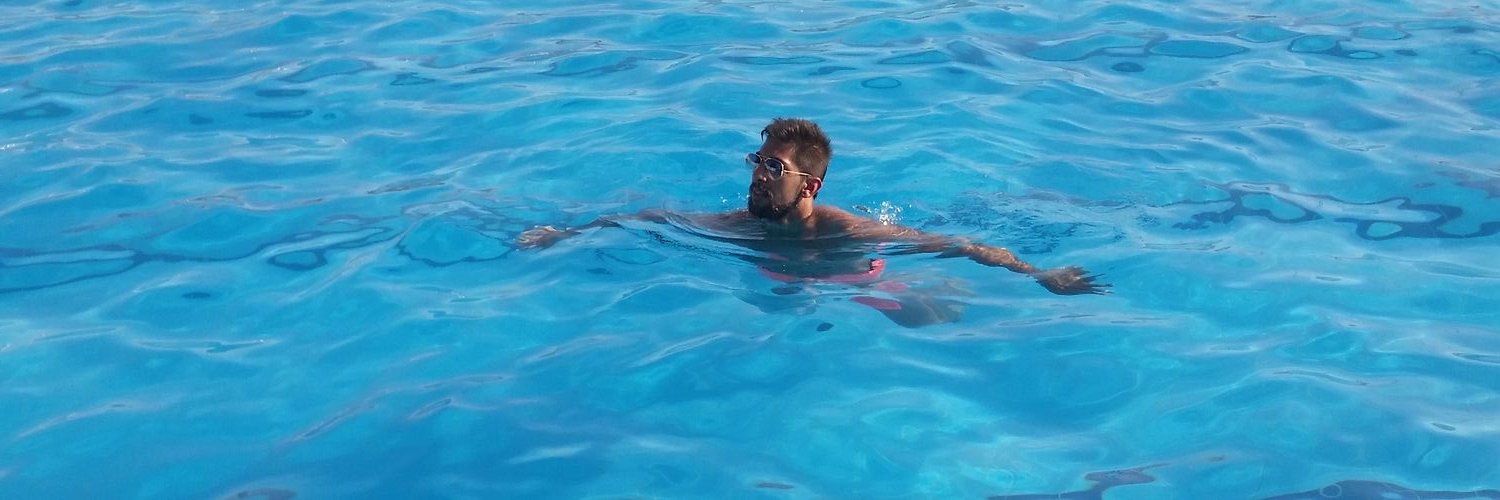 davisheredia's profile banner image