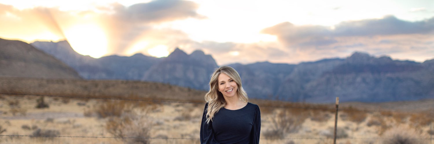 renee_harrison's profile banner image