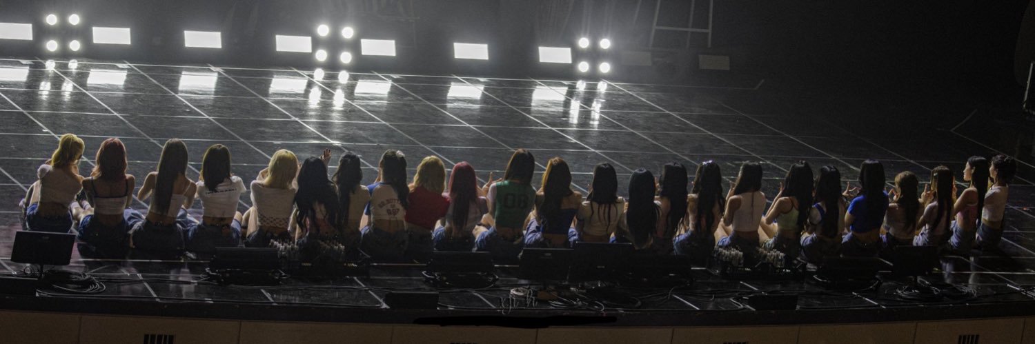 em ᵐˢⁿᶻ🍀 banner