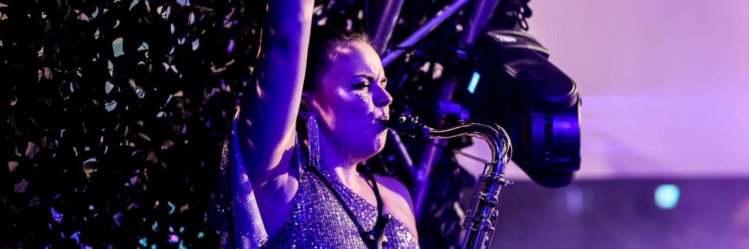 leahsaxetc's profile banner image