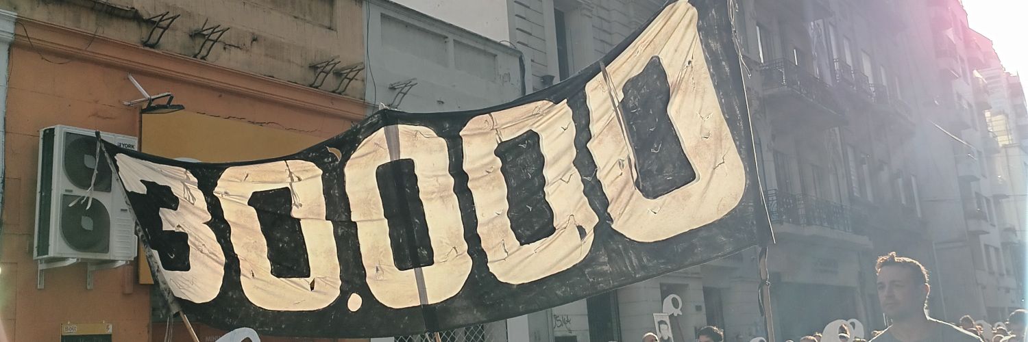 ro5arit0's profile banner image