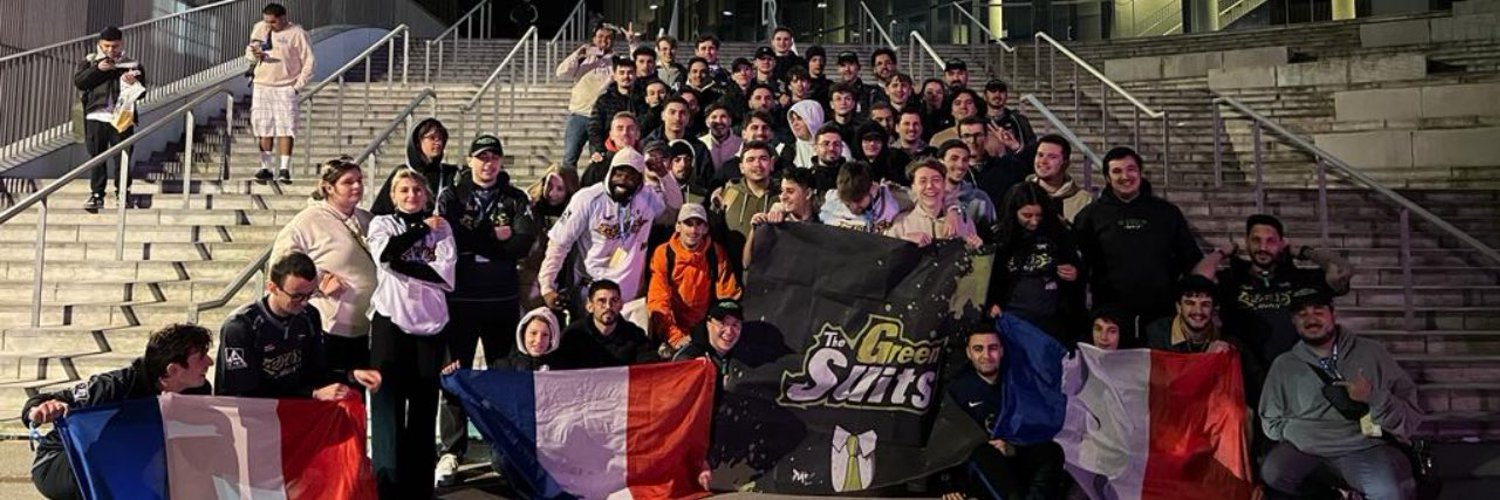 M8 Ade banner