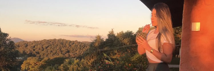 Thamyvv's profile banner image