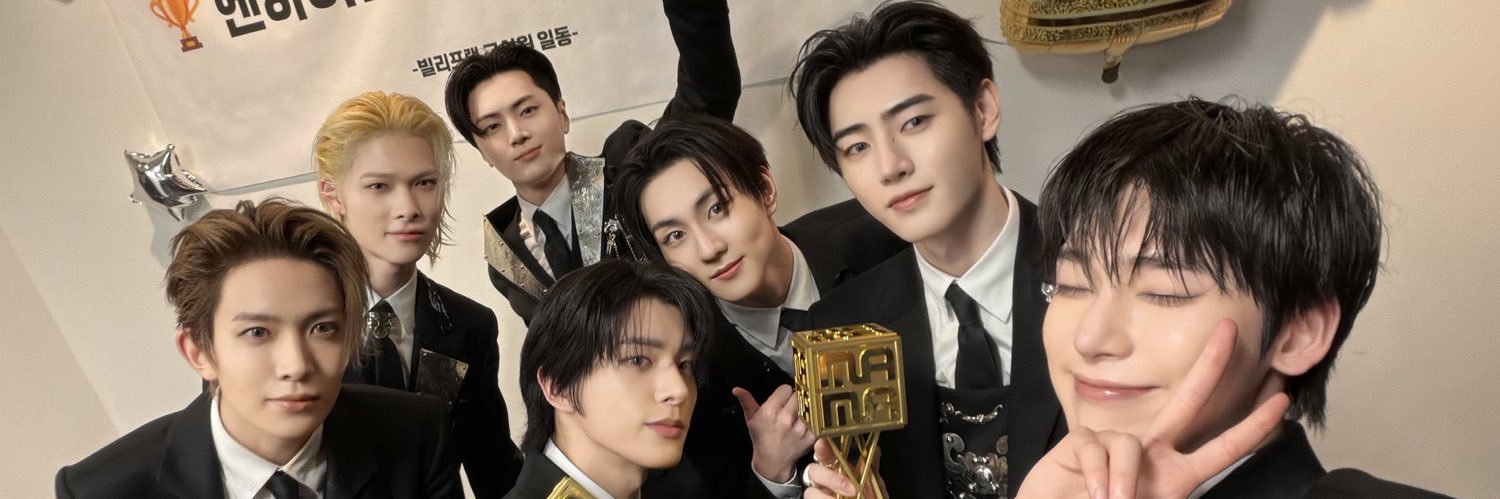 ゅ٩(⑅*'×'⑅*)۶ぁ banner