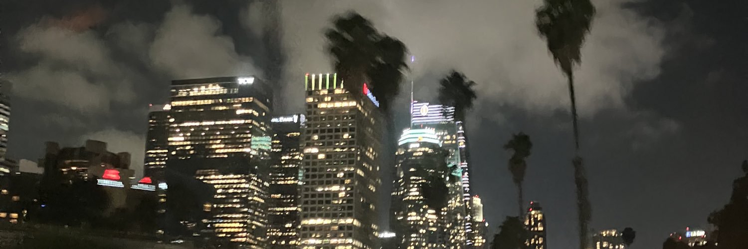 snm0kee's profile banner image