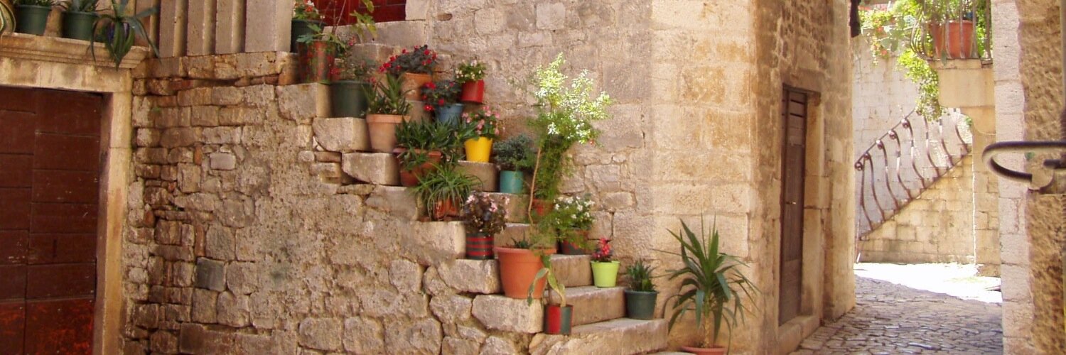 matipl's profile banner image