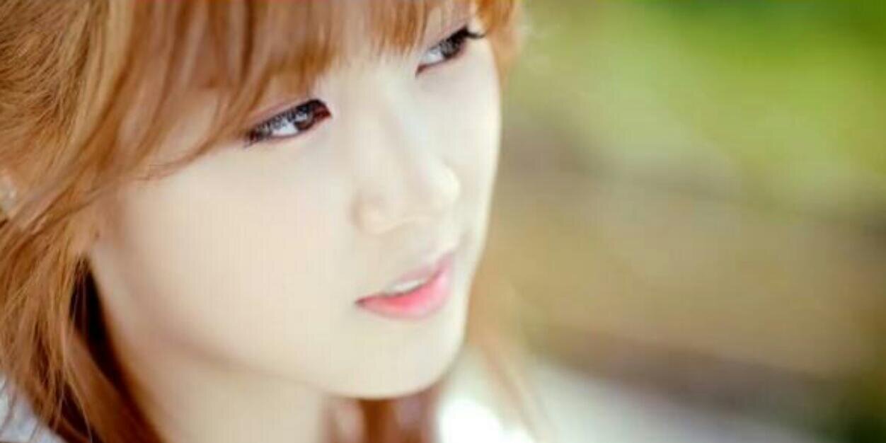 APINKRONGH's profile banner image