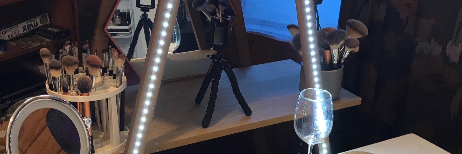 imkelk's profile banner image