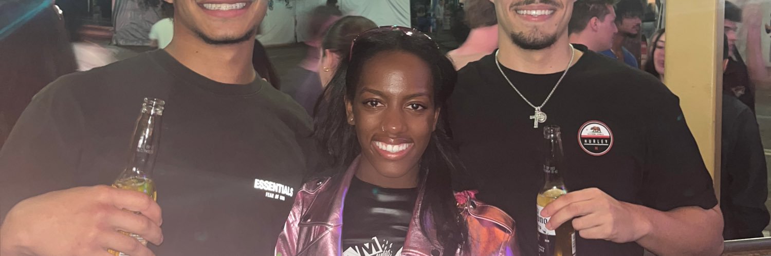 TaylorElisabth's profile banner image