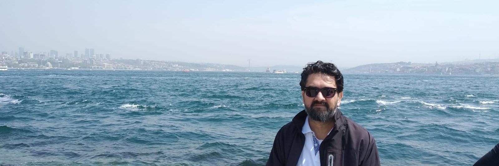 emretopal's profile banner image
