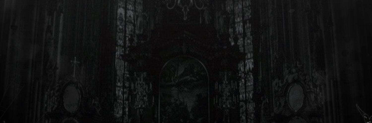 𝔏𝔲𝔫𝔞𝔱𝔦𝔠 𝔐𝔞𝔰𝔮𝔲𝔢𝔯𝔞𝔡𝔢 banner