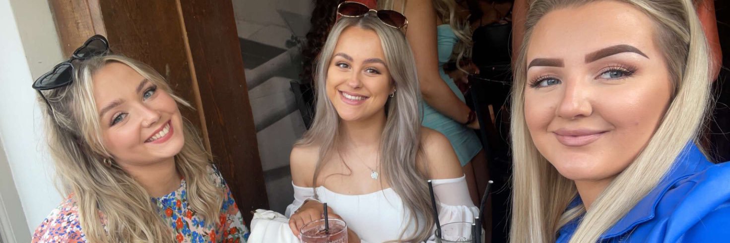 izzyjohnston_'s profile banner image