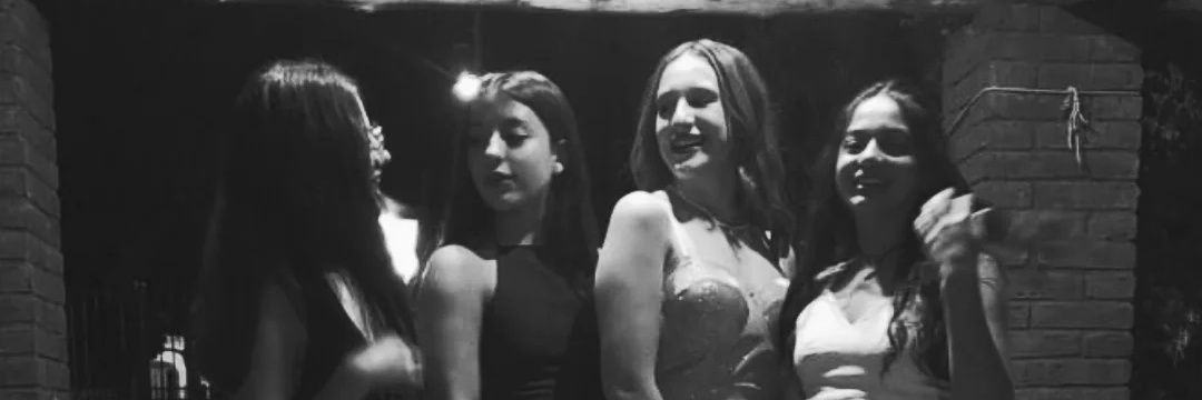 Poppyyyna's profile banner image