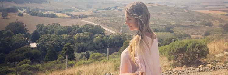 ivi_1505's profile banner image