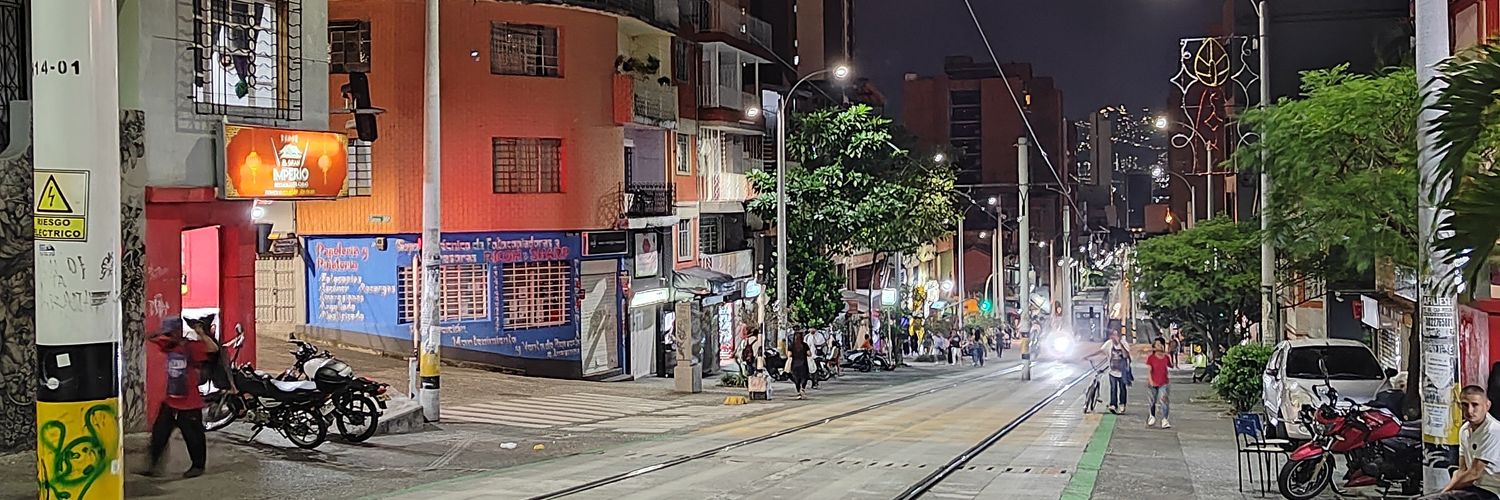 Kevin y la patrona 🥵 banner