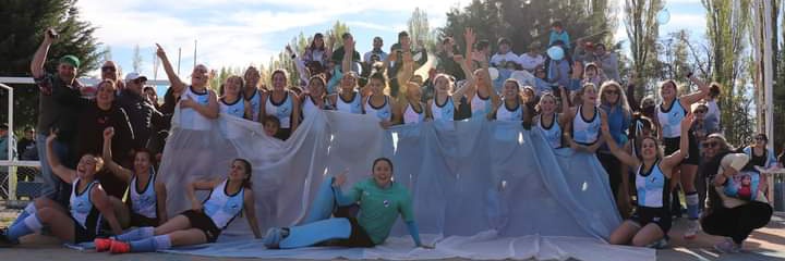 ValeeMartinez14's profile banner image