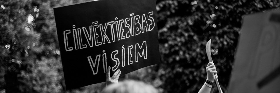Gribu palīdzēt bēgļiem banner