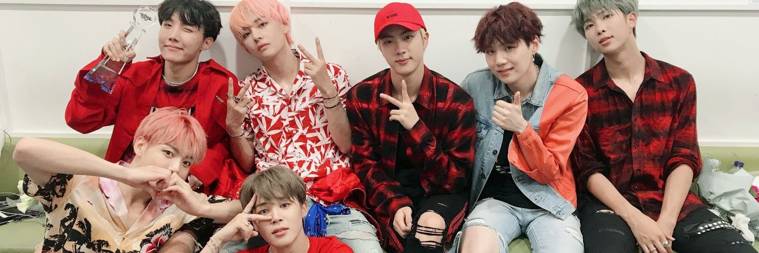 hobiecuu's profile banner image