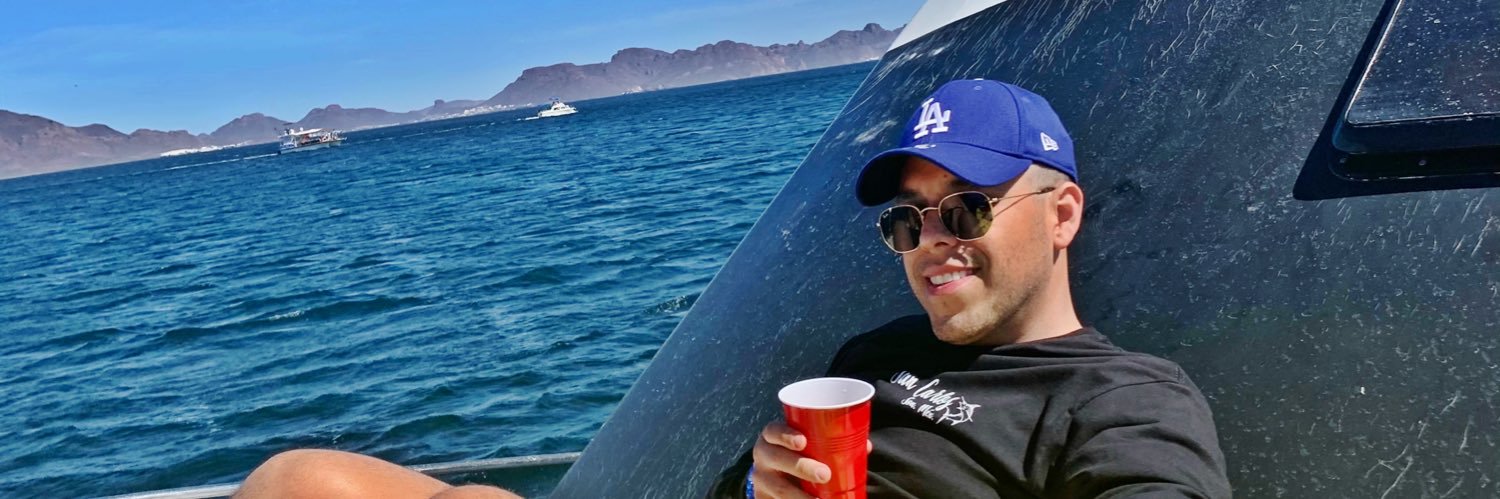 takyruiz's profile banner image
