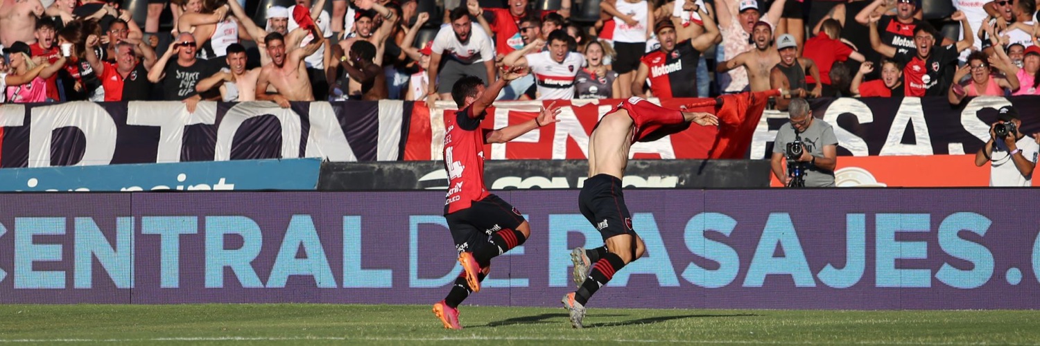 gusacuna's profile banner image