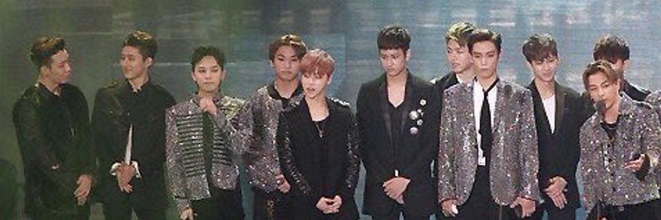 skkt1104's profile banner image