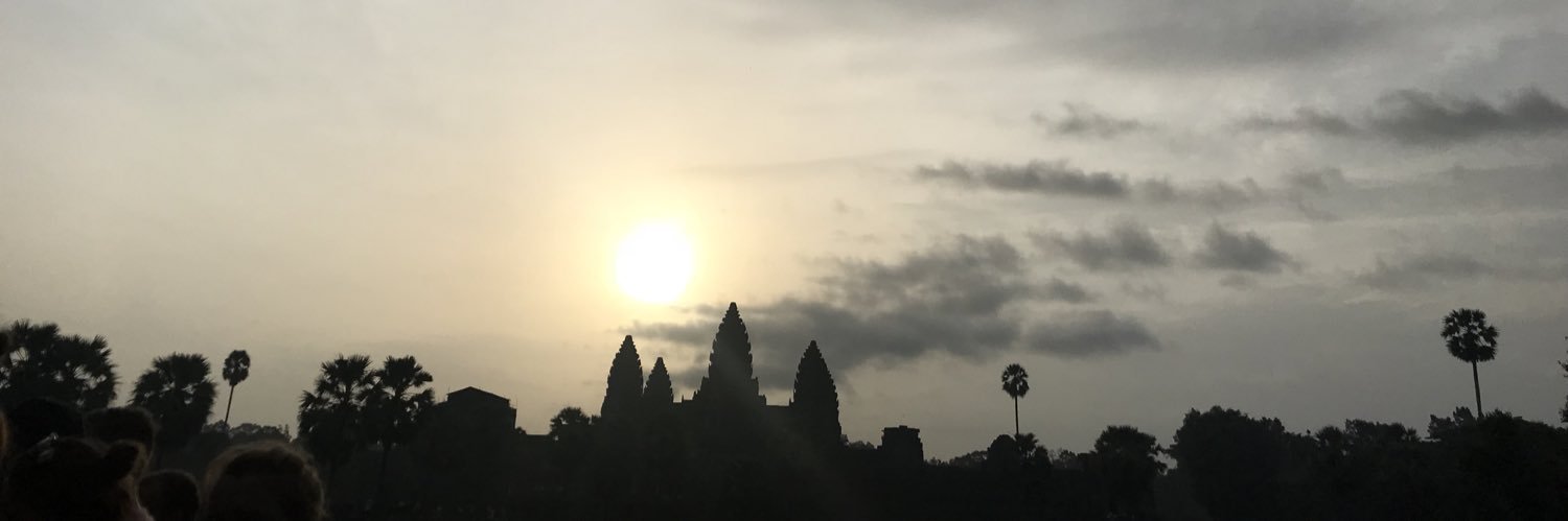 dinligunas's profile banner image