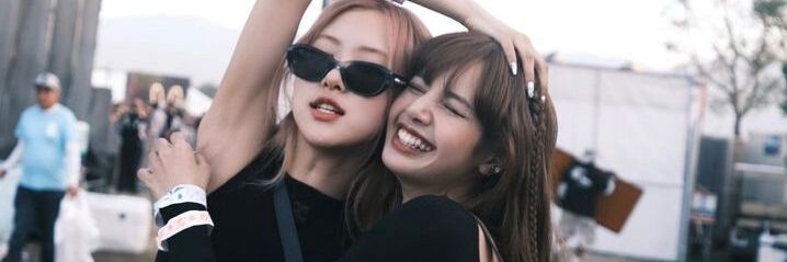 FreenBecRosLisa's profile banner image