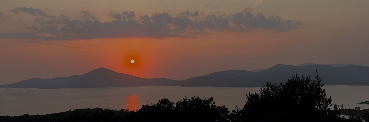 Njoudja's profile banner image