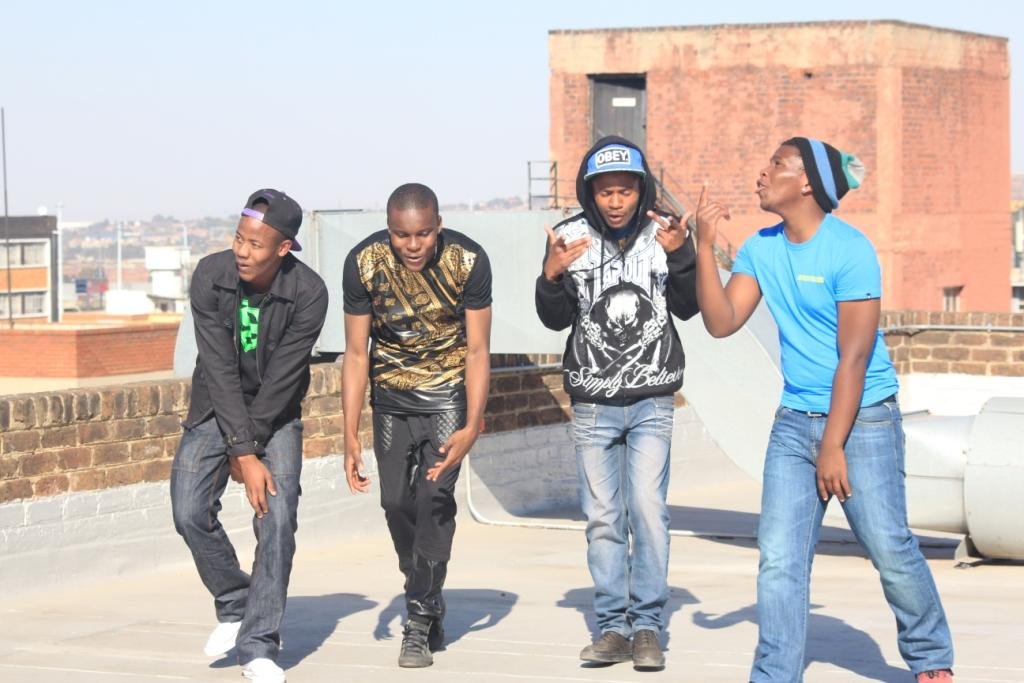 MultiVoltage_ZA's profile banner image
