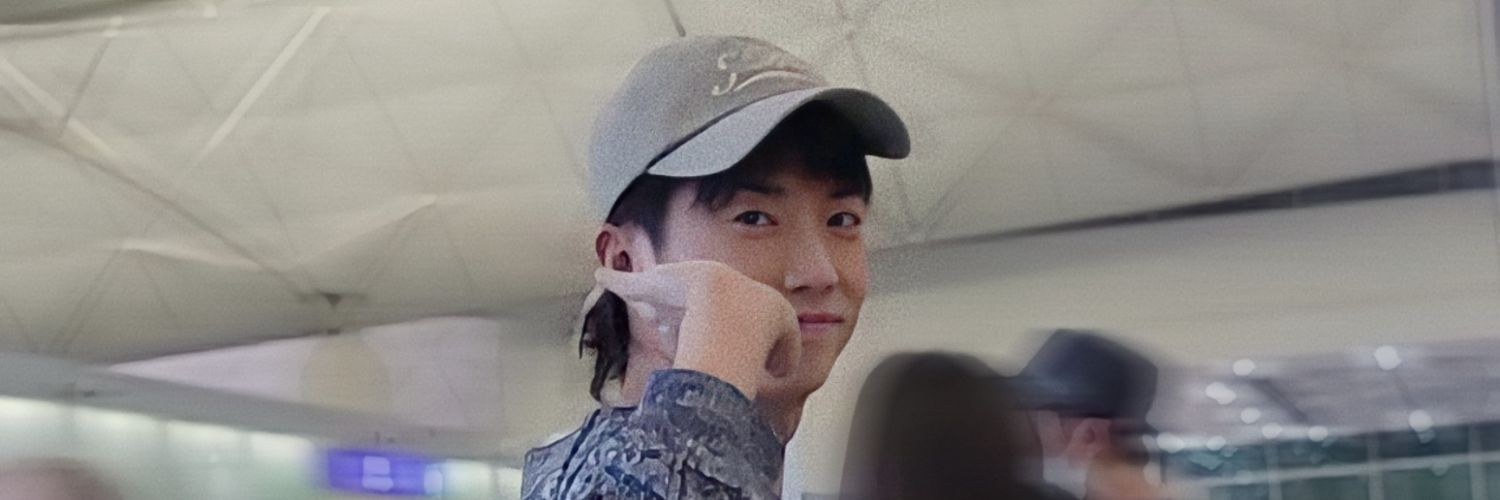 evahui0922's profile banner image