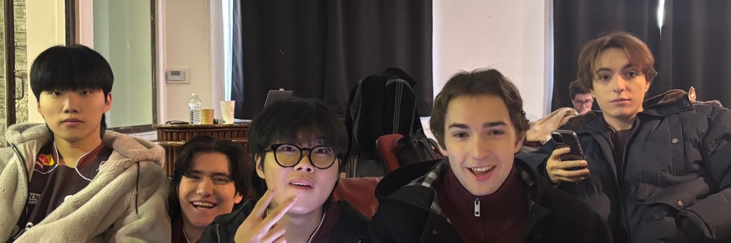 julien 🇰🇭🐺 banner