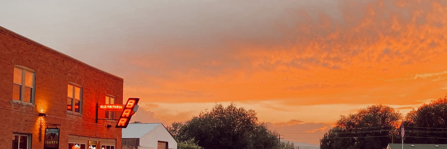 lori_dauwalder's profile banner image