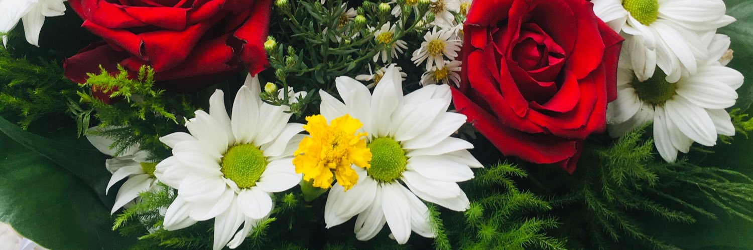 Le pétale🌹 banner