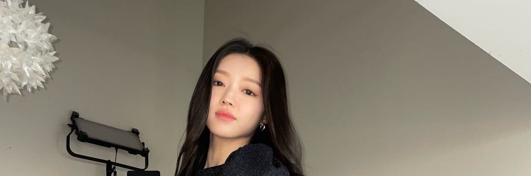 꺄 banner