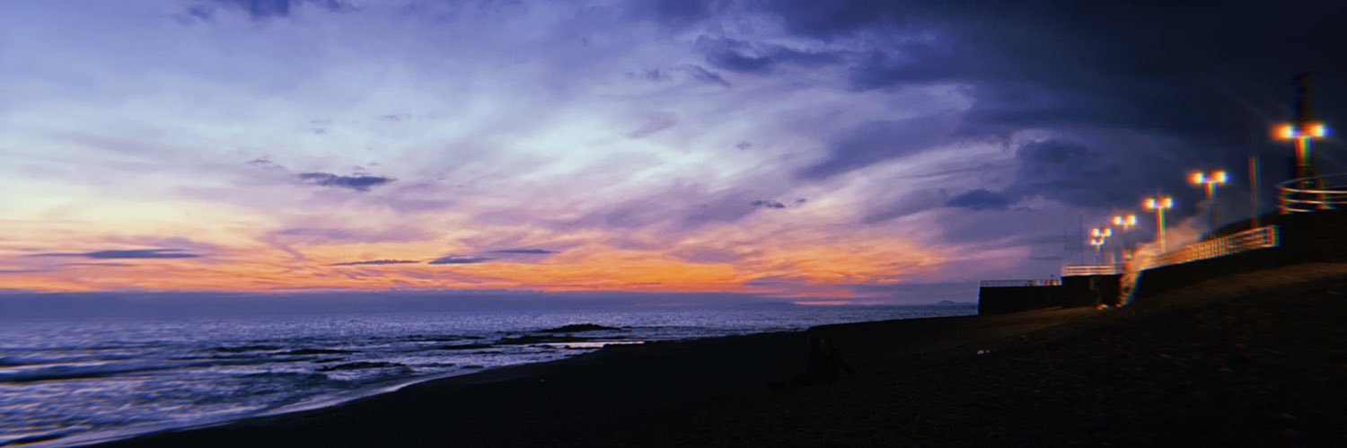 geejust_'s profile banner image