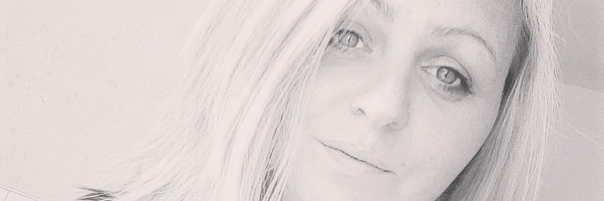 maxinelisa185's profile banner image