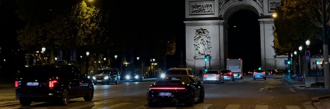 𝐋𝐨𝐮𝐰 banner