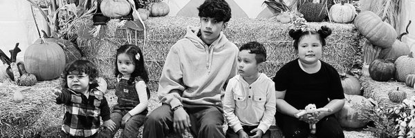 blnev_ Profile Banner