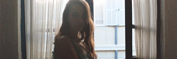 Laravsnow Profile Banner