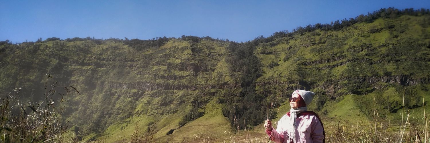 Y_OKE's profile banner image
