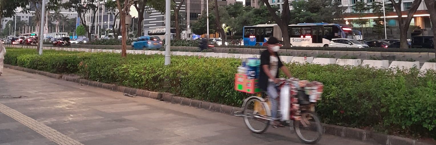Kacang Kulit banner