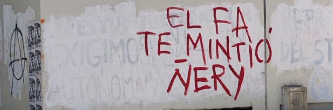 lapetines's profile banner image