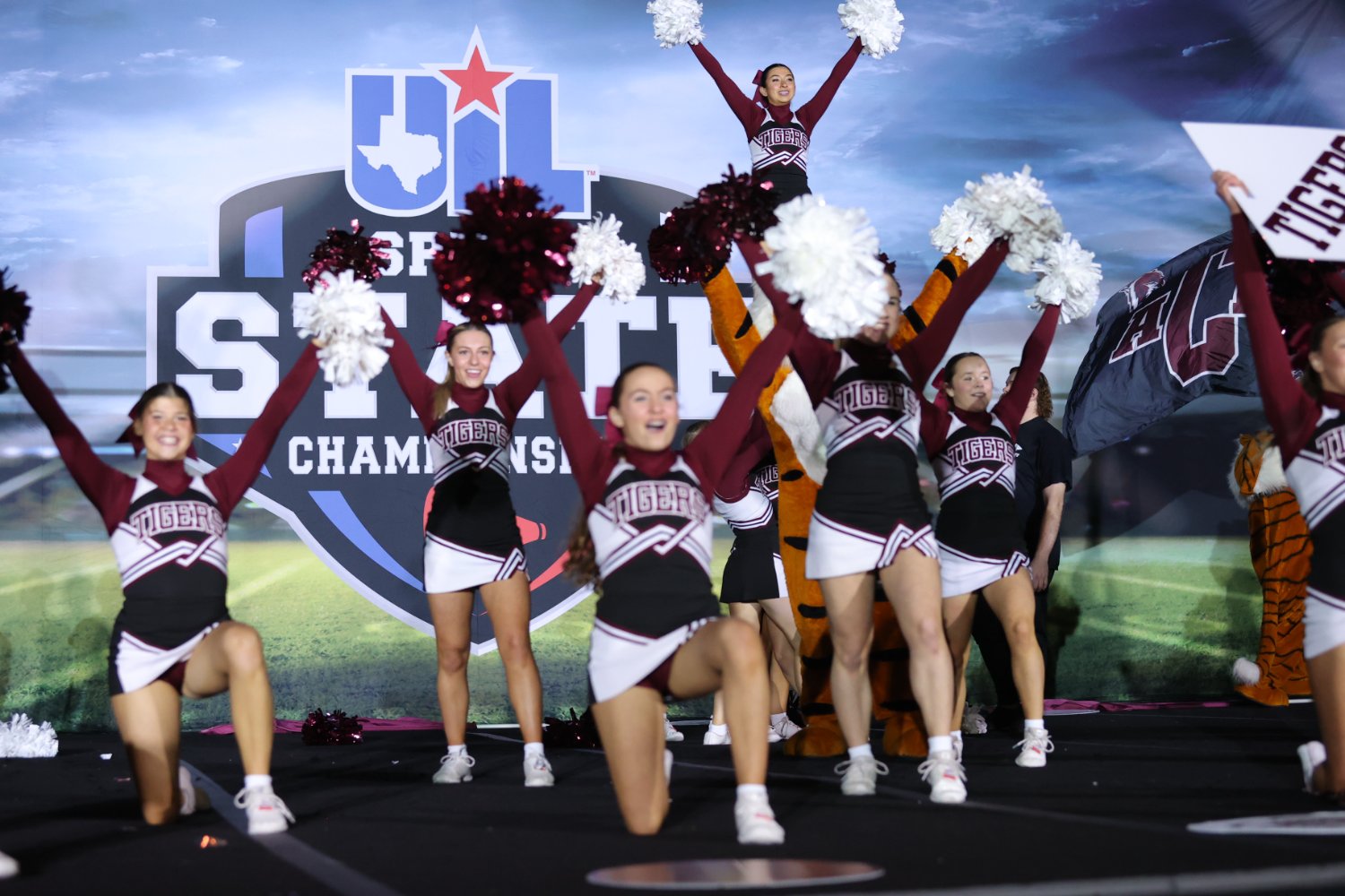 AMCTIGERCHEER's profile banner image